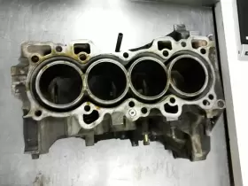 302-58927 HONDA Engine Cylinder Block Civic