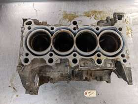 302-60018A HONDA Engine Cylinder Block Civic