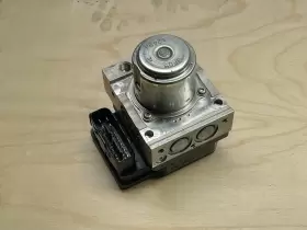 T2FA2 HONDA Abs Pump Control Module Accord #2