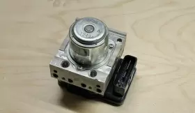 T2FA2 HONDA Abs Pump Control Module Accord