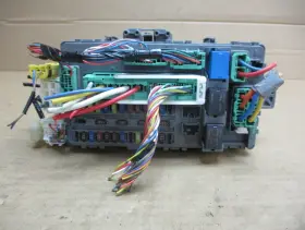 TP6-A110 HONDA Crosstour Interior Cabin Fuse Box Relay Accord