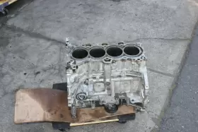 21100-2E902 HYUNDAI Engine Block Tucson #3