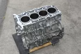 21110-2S002 HYUNDAI Engine Block 427C #2