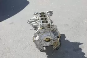 2M012-2EU00 HYUNDAI Engine Block Tucson #2