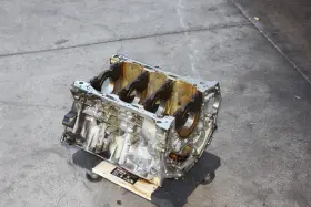 313G3-3CU00 HYUNDAI Engine Cylinder Block Veracuz Azera #2