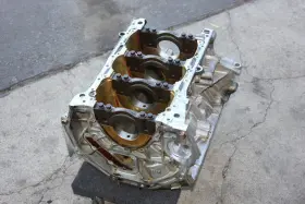 313G3-3CU00 HYUNDAI Engine Cylinder Block Veracuz Azera #3