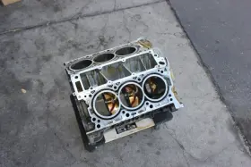 313G3-3CU00 HYUNDAI Engine Cylinder Block Veracuz Azera