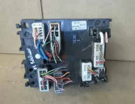 243505W900 INFINITI Interior Cabin Fuse Box Relay Dash Panel #2