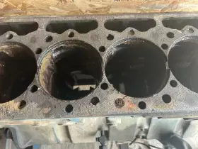 1830279C1 INTERNATIONAL Engine Block #3