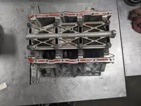 302-59024 ISUZU Engine Cylinder Block Trooper #2