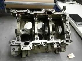 4F1E6015AA JAGUAR Engine Cylinder Block