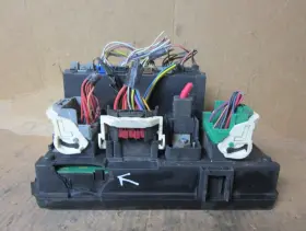 04692169 JEEP Totally Integrated Power Module Fuse Box Tipm
