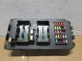 56049916 JEEP Interior Fuse Box Relay Junction Cabin Block