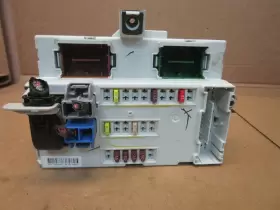68236667 JEEP Interior Cabin Fuse Body Control Module Bcm