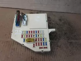 919502K131 KIA Interior Cabin Fuse Box Relay Junction Module #2