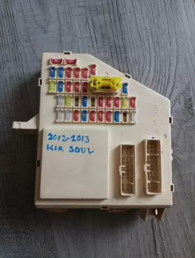 919502K133 KIA Interior Cabin Fuse Box Relay Block Panel Soul
