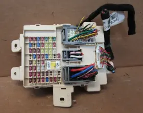 91950D9530 KIA Interior Cabin Fuse Box Relay Block Panel