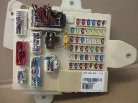 954001U130XM KIA Interior Cabin Fuse Box Relay Block Panel