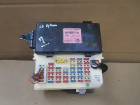 954003C610 KIA Interior Cabin Fuse Box Relay Block Panel