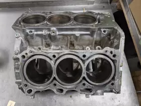 GS450H LEXUS Engine Cylinder Block #2