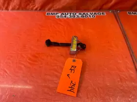 68610-33081 LEXUS Passenger Right Door Hinge Arm Stopper