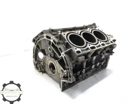 T869P LINCOLN Engine Motor Cylinder Block Continental