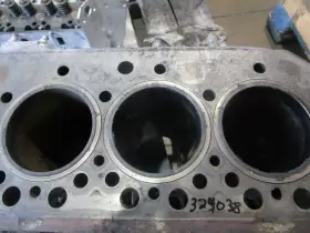 Mack MIDR060226 Good Used Renault Midr Diesel Engine Cylinder #3