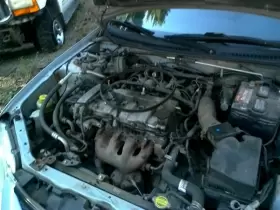 302-01373B MAZDA Cylinder Block Upper 626