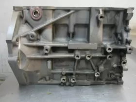 4M5G6015FF MAZDA Engine Cylinder Block