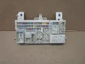 519062095 MAZDA Body Control Module Interior Cabin Fuse Box