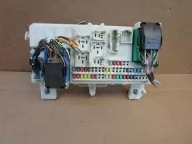 519216097 MAZDA Body Control Module Interior Cabin Fuse Box