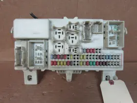 5192160L0 MAZDA Body Control Module Interior Cabin Fuse Box