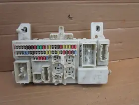 519387005 MAZDA Body Control Module Interior Cabin Fuse Box