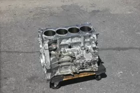 PY8W10382 MAZDA Engine Block CX-5 CX-9