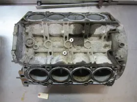1130105305 MERCEDES Engine Cylinder Block S500