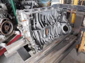C230 MERCEDES Cylinder Block #3