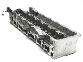 A6130101420 MERCEDES Diesel Engine Cylinder Head Block Cdi #3