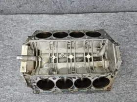 R1560110801 MERCEDES Engine Cylinder Block W221 W164 ML63 R63