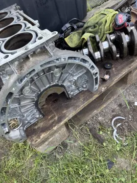 R2740102212 MERCEDES Om Engine Block