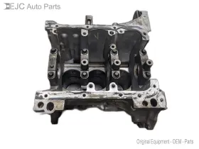 1050A969 MITSUBISHI Engine Cylinder Block Fwd Mirage