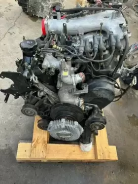 300-64930C MITSUBISHI Sport Engine Montero