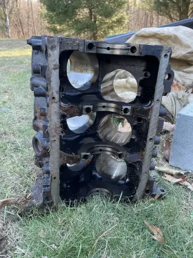 MD300939 MITSUBISHI Stealth Sohc Engine Cylinder Block Girdle