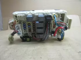 MR587294 MITSUBISHI Endeavor Interior Cabin Fuse Body Control