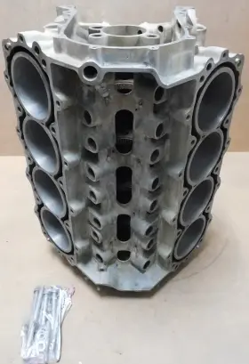 P4510020 MOPAR PERFORMANCE Engine Block Caps R5