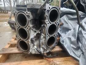 302-59174 NISSAN Engine Cylinder Block Xterra Frontier