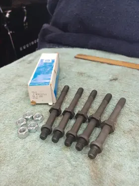 3872718 NOS Windage Tray Studs Gm Corvette Camaro