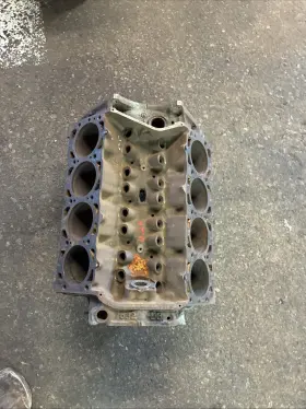 7582-D3 OLDSMOBILE Diesel Engine Block