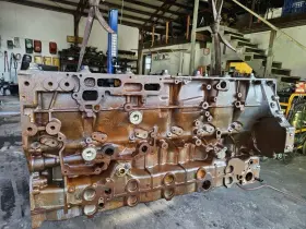965294 PACCAR Diesel Engine Block #2
