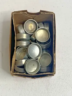 191-0580 PIK-A-NUT Expansion Plugs Cup