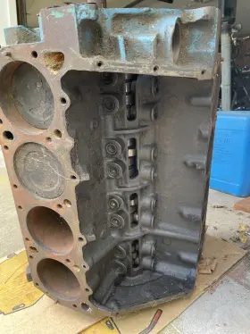 PT383R24341724 PLYMOUTH Engine Block